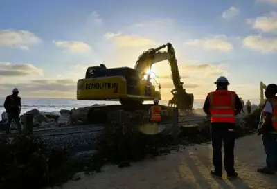Emergency repairs to last five more weeks along San Clemente’s coastline